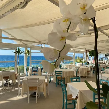 Hotell Capo Nettuno